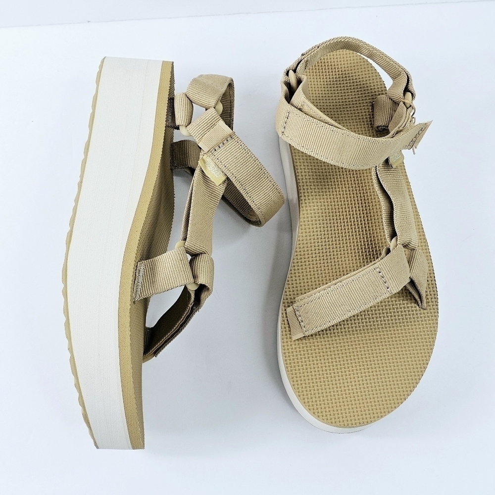 New! Teva Flatform Universal Platform Sandals in … - image 8
